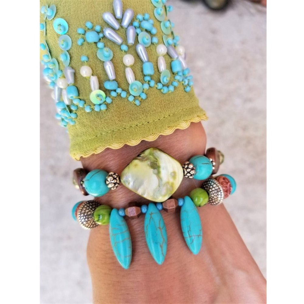Artisan Bracelet Turquoise Green Copper Silver Shells Stones Glass Beads - Picture 1 of 4